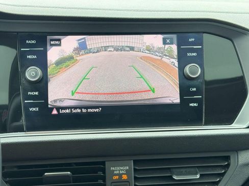 Used 2019 Volkswagen Jetta SEL FWD image 22