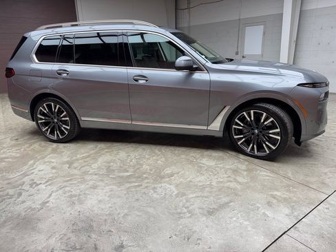 New 2026 BMW X7 xDrive40i image 6