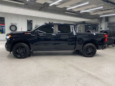 Certified 2022 Chevrolet Silverado 1500 RST image 9