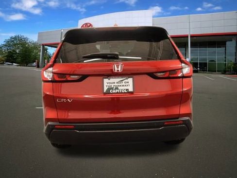 Used 2025 Honda CR-V EX-L image 3