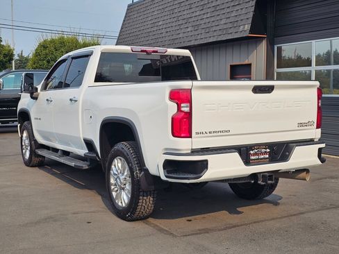 Used 2020 Chevrolet Silverado 3500 High Country w/ LPO, Hitch Package AWD/4WD image 3