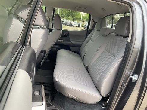 Used 2021 Toyota Tacoma SR5 image 16