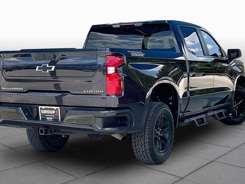 Used 2022 Chevrolet Silverado 1500 Custom Trail Boss AWD/4WD image 13