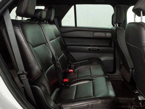 Used 2021 Ford Explorer 4WD Police Interceptor image 20