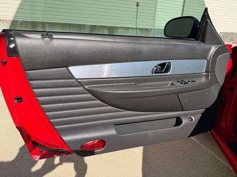 Used 2002 Ford Thunderbird RWD image 13