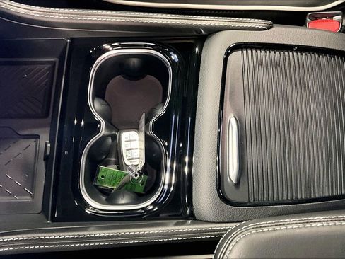 New 2026 Chrysler Pacifica Limited w/ S Appearance Package image 21