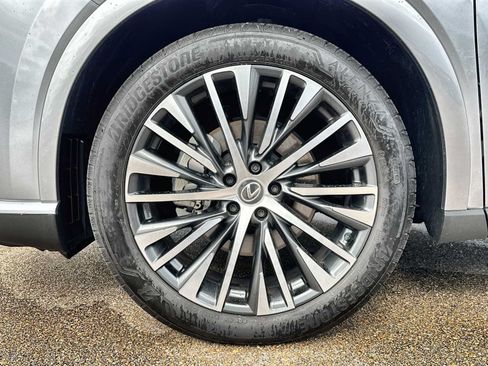 Used 2025 Lexus RX 350 Premium Plus w/ Accessory Package FWD image 15