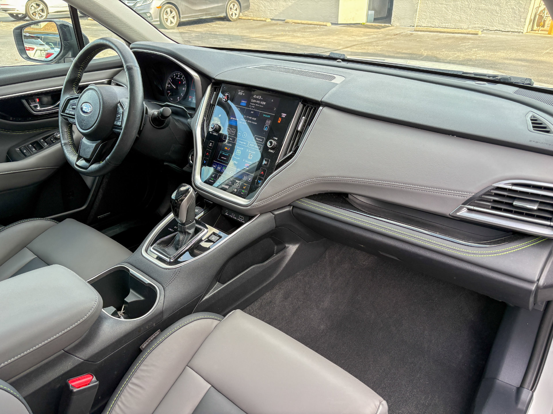 Used 2024 Subaru Outback Onyx Edition XT AWD/4WD image 22