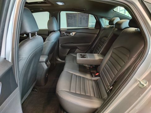 Used 2024 Kia Forte GT-Line w/ GT-Line Premium Package FWD image 13
