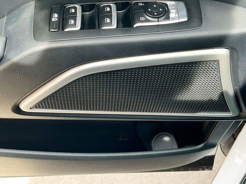 Used 2022 Kia Telluride EX AWD/4WD image 19