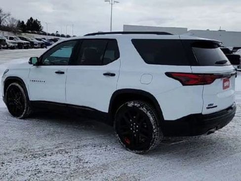 Certified 2023 Chevrolet Traverse Premier w/ Redline Edition image 6