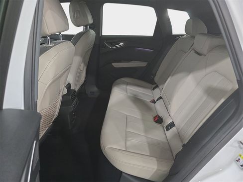 Certified 2023 Audi Q4 e-tron Premium Plus w/ Premium Plus image 12