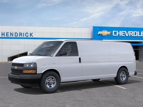 New 2026 Chevrolet Express 2500 Extended RWD image 3