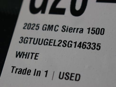 Used 2025 GMC Sierra 1500 Denali w/ Technology Package AWD/4WD image 42