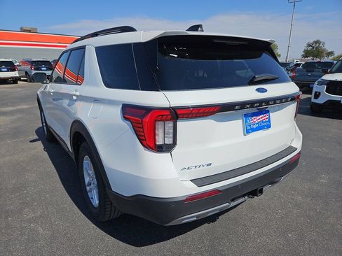 New 2026 Ford Explorer Active w/ Active Comfort Package RWD image 9