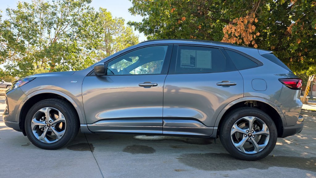 Used 2024 Ford Escape ST-Line AWD/4WD image 19