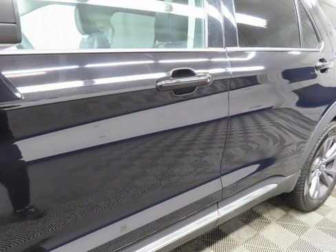 Used 2025 Ford Explorer Active w/ Active Comfort Package image 34