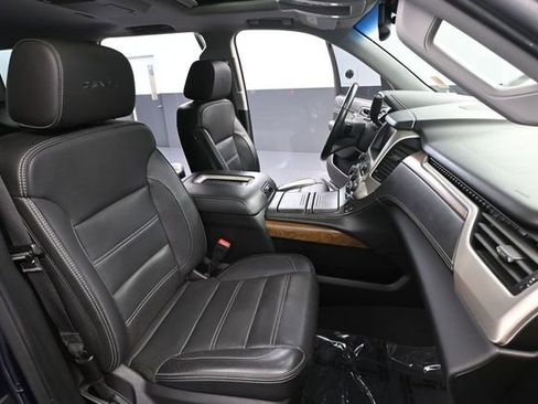 Used 2020 GMC Yukon Denali w/ Denali Ultimate Package AWD/4WD image 59