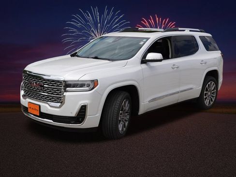 Certified 2022 GMC Acadia Denali w/ Trailering Package AWD/4WD image 11