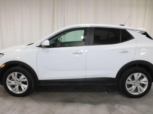 Used 2025 Buick Encore GX Preferred AWD/4WD image 6