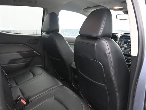 Used 2022 Chevrolet Colorado W/T w/ Custom Special Edition image 15