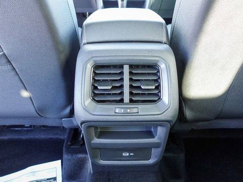 New 2025 Volkswagen Taos SEL image 25