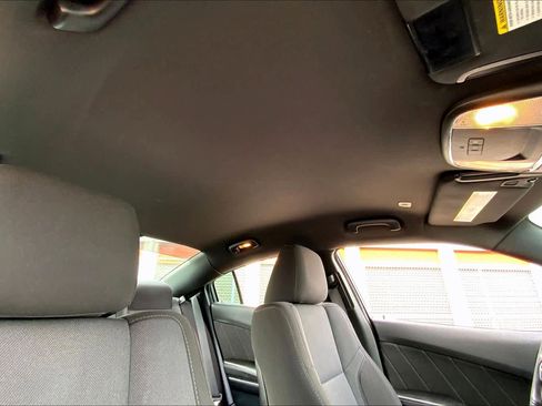 Used 2018 Dodge Charger R/T image 13