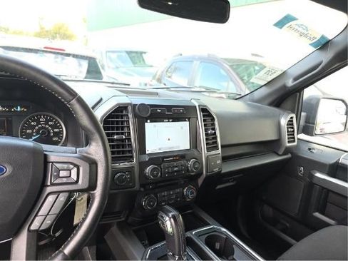 Used 2018 Ford F150 XLT w/ Equipment Group 302A Luxury AWD/4WD image 7