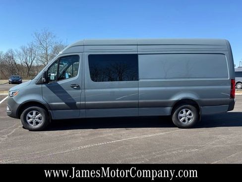 New 2026 Mercedes-Benz Sprinter 2500 image 8