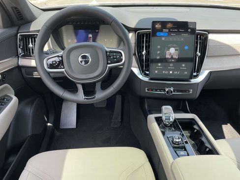 New 2026 Volvo XC90 B5 Core AWD/4WD image 15