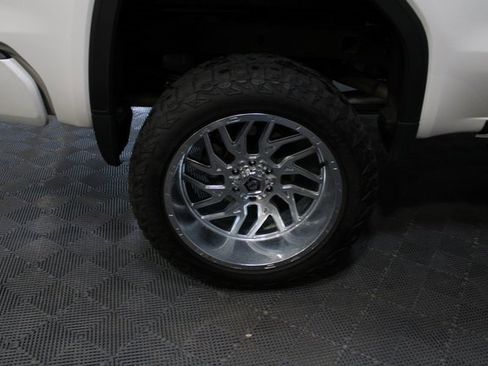 Used 2025 GMC Sierra 1500 Denali Ultimate image 21