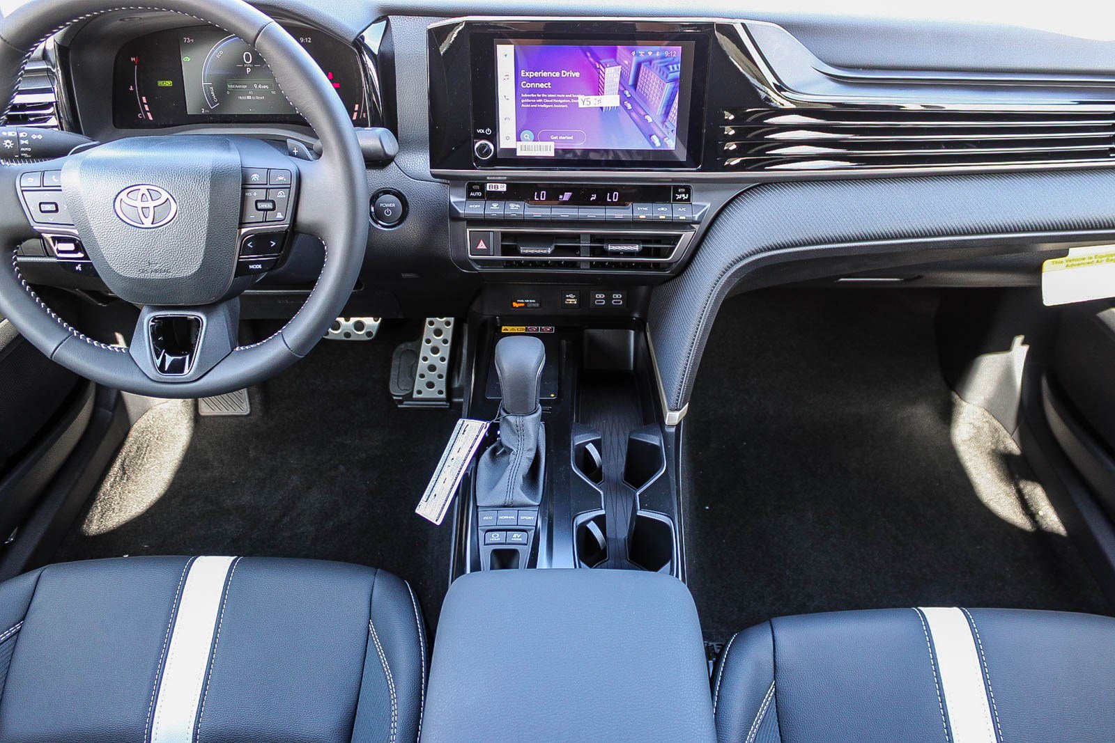 New 2026 Toyota Camry SE FWD image 14