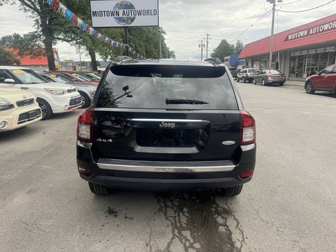 Used 2015 Jeep Compass High Altitude AWD/4WD image 5