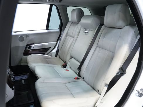 Used 2014 Land Rover Range Rover Supercharged image 44
