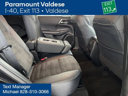 Used 2024 Mitsubishi Outlander SE image 11