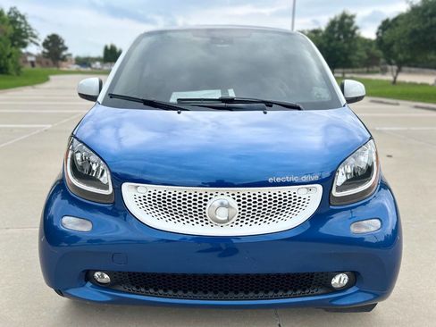 Used 2017 smart fortwo electric drive RWD image 3