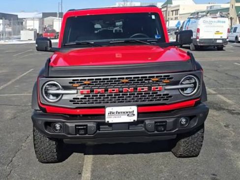 Certified 2022 Ford Bronco Badlands image 4