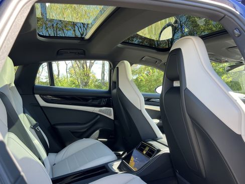 New 2026 Porsche Panamera 4 image 21
