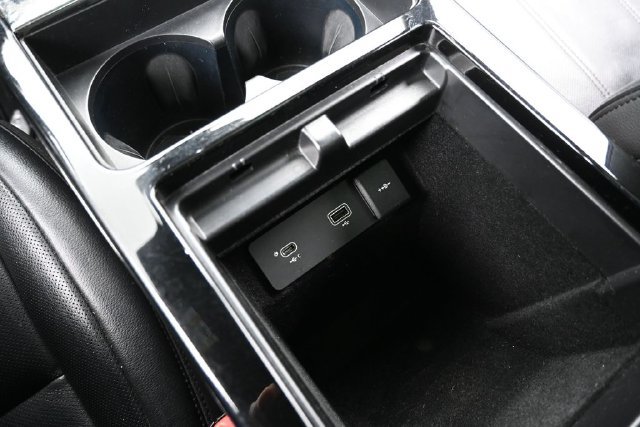 Used 2022 Land Rover Range Rover Evoque R-Dynamic SE AWD/4WD image 27