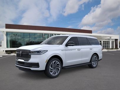 New 2026 Lincoln Navigator Premiere