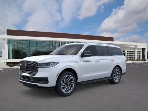 New 2026 Lincoln Navigator Premiere AWD/4WD image 1
