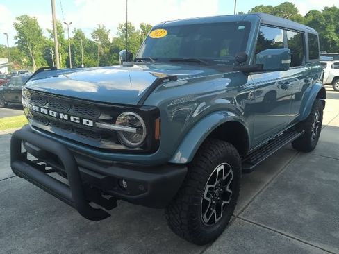 Used 2022 Ford Bronco Outer Banks AWD/4WD image 3