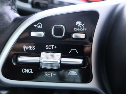 Used 2020 Mercedes-Benz GLE 450 4MATIC image 37