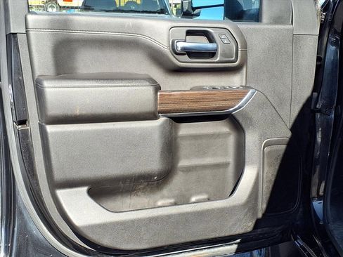 Used 2022 Chevrolet Silverado 2500 LT image 27