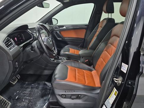 Used 2019 Volkswagen Tiguan SEL Premium AWD/4WD image 9