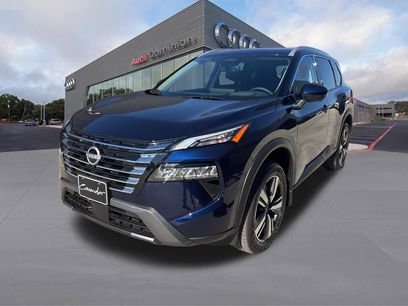 Used 2025 Nissan Rogue SL w/ Tech Package