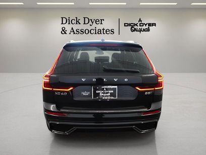 New 2026 Volvo XC60 B5 Core w/ Protection Package Premier