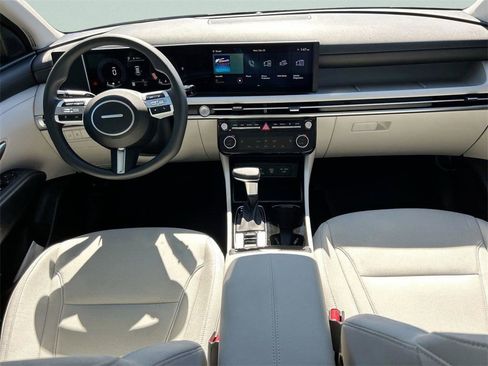 New 2026 Hyundai Tucson SEL image 18