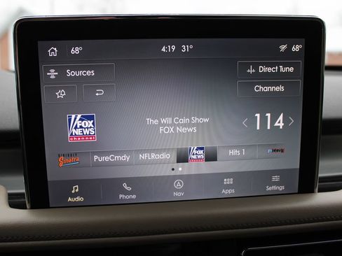 Used 2022 Lincoln Aviator AWD w/ Elements Package image 16