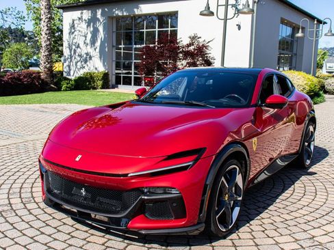 Used 2024 Ferrari Purosangue AWD/4WD image 10